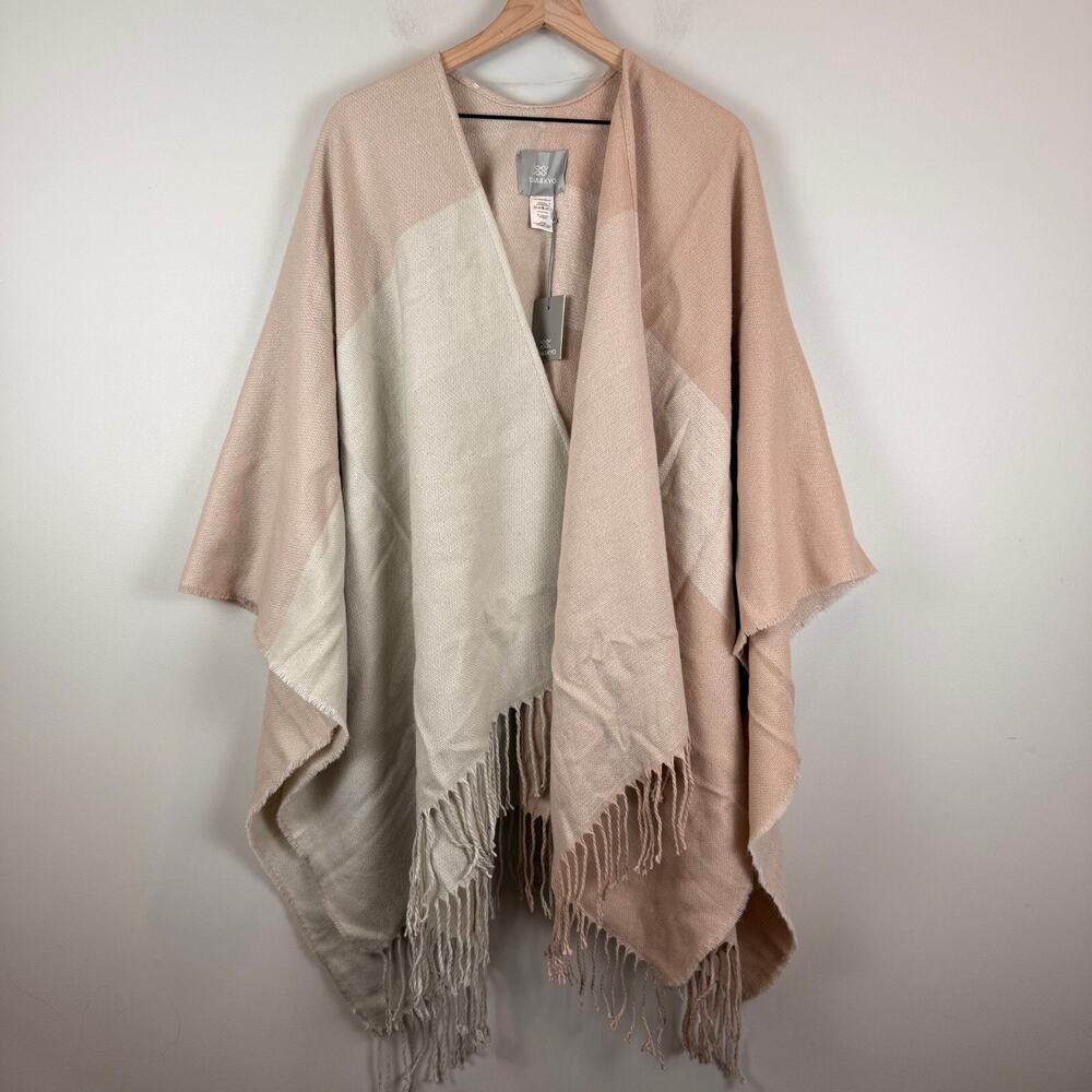 Soia & Kyo Poncho Women's One Size Beige Pink Colorblock Fringe Wrap Scarf NWT